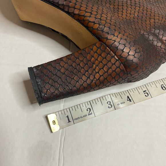Sacha London Faux Reptile Snakeskin Brown Heeled Ankle Boots Sz 10.5 - Picture 13 of 13
